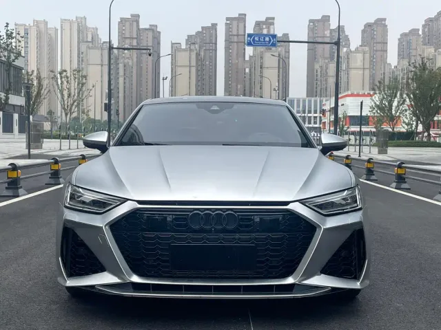 Audi A7 — Фото автомобиля 2