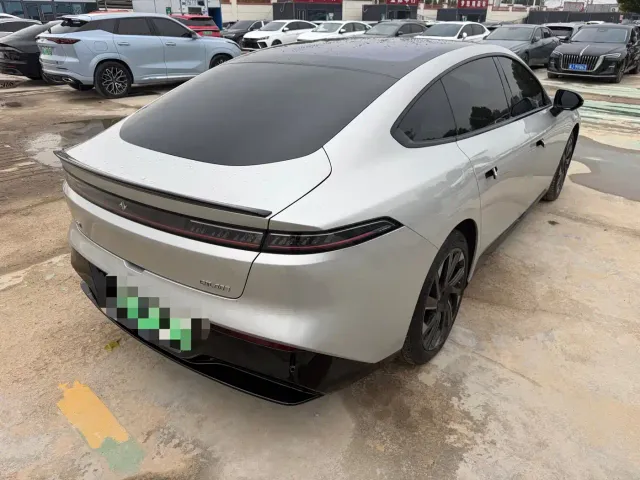 Dongfeng eπ 007 — Фото автомобиля 12
