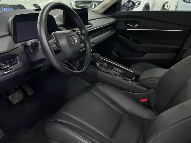 Honda Accord — Фото автомобиля 7