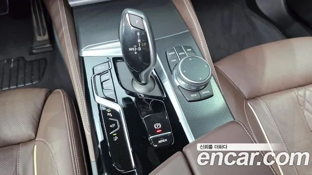 BMW Gran Turismo — Фото автомобиля 14