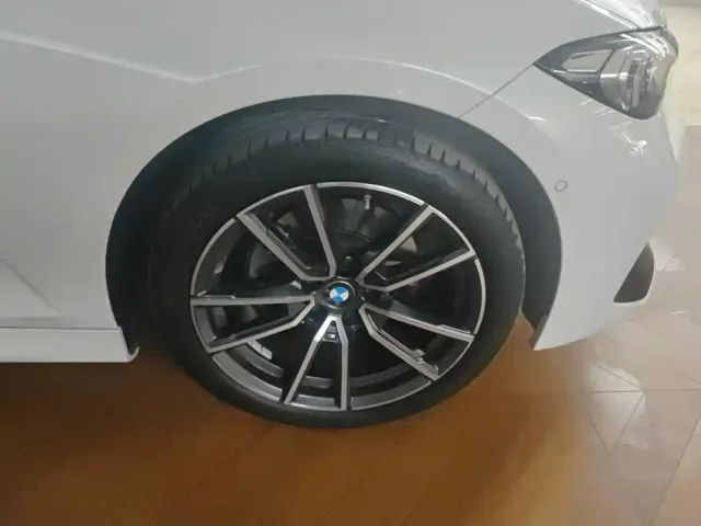 BMW 3 Series — Фото автомобиля 6