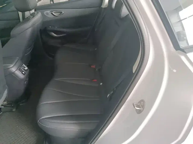 BYD Sealion 05 EV — Фото автомобиля 16