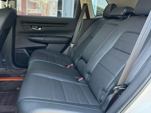 Honda CR-V — Фото автомобиля 9
