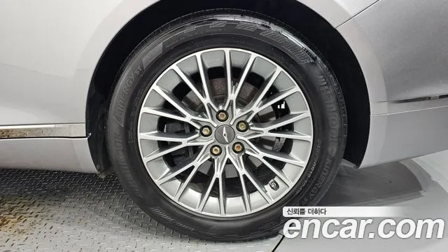 Genesis G80 Бензин 2.5 турбо AWD — Фото автомобиля 19
