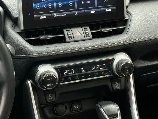 Toyota Wildlander — Фото автомобиля 15