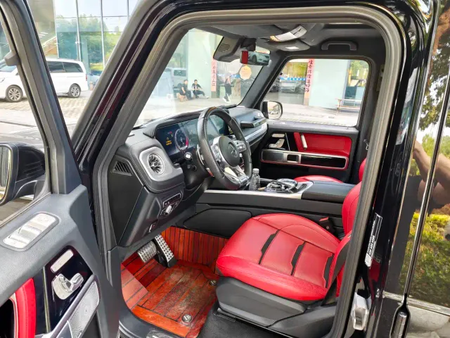 Mercedes-Benz Mercedes-Benz G-Class AMG 2024 AMG G 63 Jia Chen Limited Edition — Фото автомобиля 7