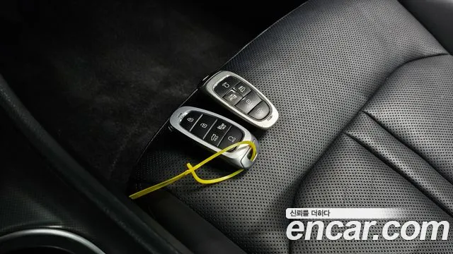 Hyundai Sonata — Фото автомобиля 19