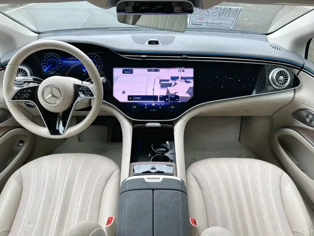 Mercedes-Benz EQS — Фото автомобиля 16