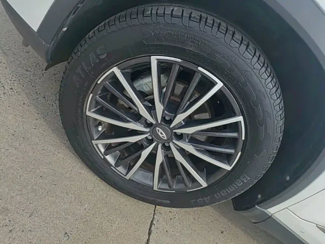 Chery Tiggo 8 PLUS — Фото автомобиля 22