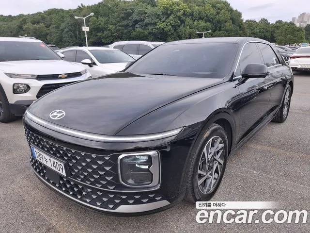 Hyundai Grandeur GN7 — Фото автомобиля 3