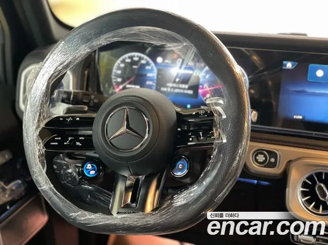 Mercedes-Benz G-Class — Фото автомобиля 16
