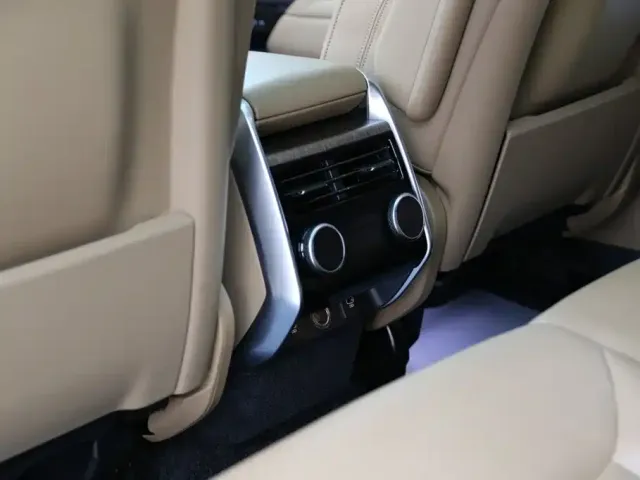 Land Rover Range Rover — Фото автомобиля 19