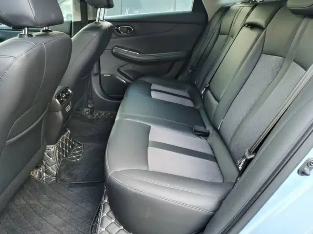 GAC Aion S MAX — Фото автомобиля 16