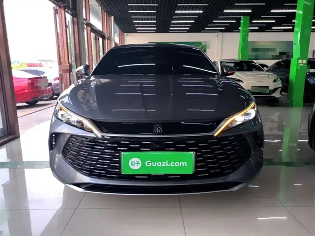 BYD Qin L — Фото автомобиля 2