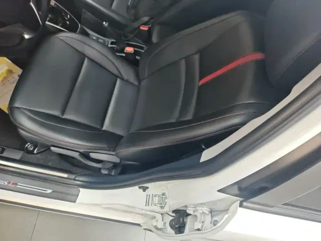 Toyota YARiS L Zhi Xuan — Фото автомобиля 14