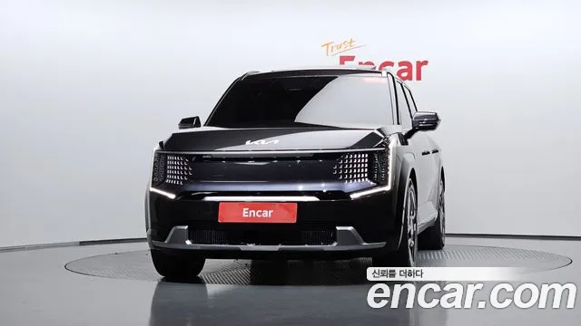 Kia EV9 — Фото автомобиля 3