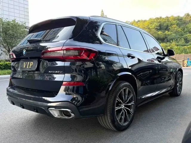 BMW X5 — Фото автомобиля 6