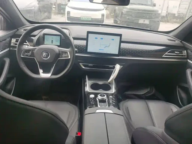 BYD Qin PLUS — Фото автомобиля 9
