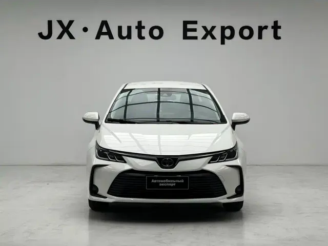 Toyota Corolla — Фото автомобиля 2
