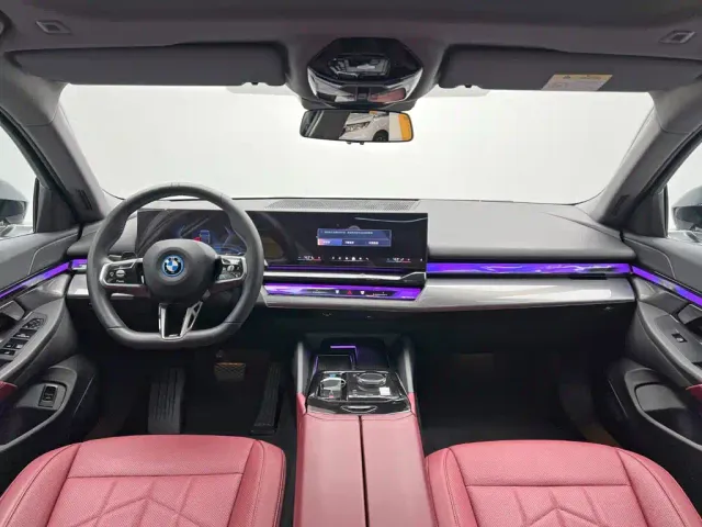 BMW i5 — Фото автомобиля 19