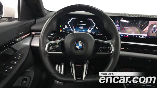 BMW 5-Series — Фото автомобиля 12