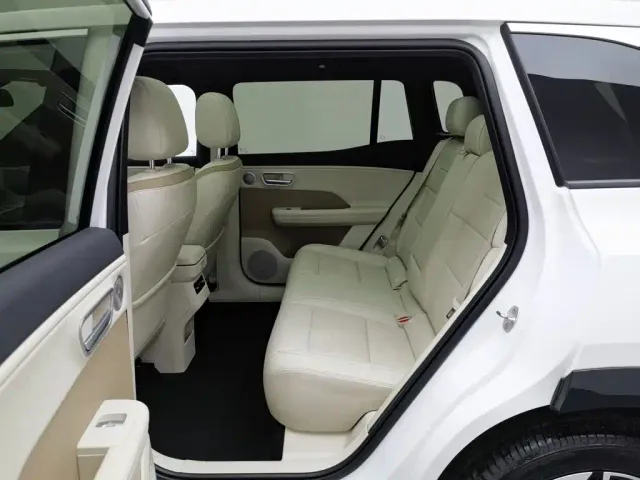 Toyota BoZhi 3X — Фото автомобиля 15