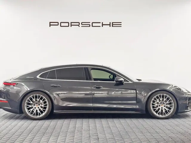 Porsche Panamera — Фото автомобиля 4