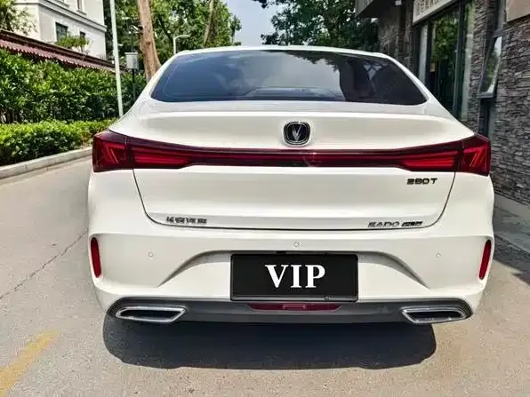 Changan Eado — Фото автомобиля 5