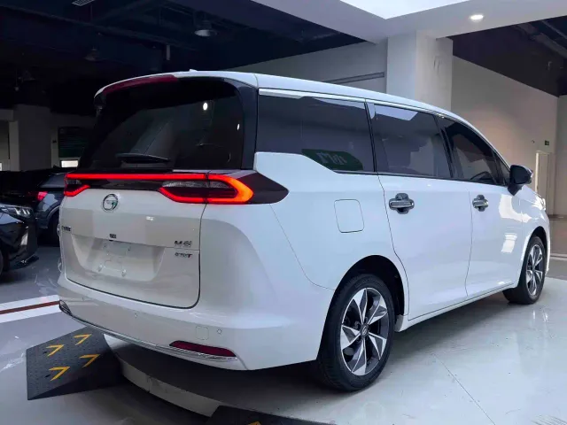 GAC Trumpchi M6 — Фото автомобиля 6