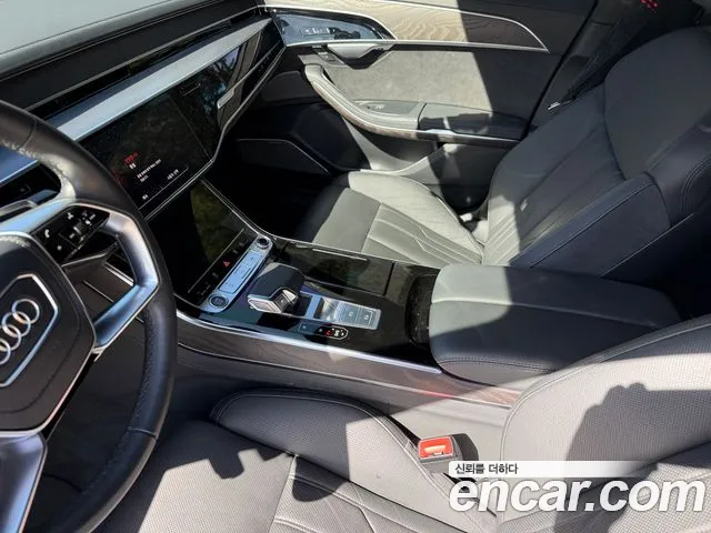 Audi A8 D5 — Фото автомобиля 8