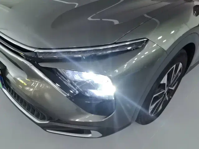 Citroen C5 X — Фото автомобиля 23