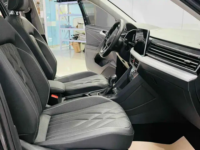 Volkswagen Tiguan L — Фото автомобиля 6