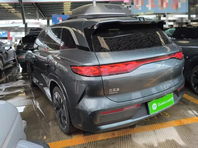 BYD Tang L — Фото автомобиля 4