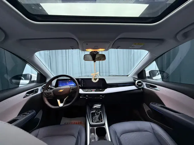 Chevrolet Monza — Фото автомобиля 12