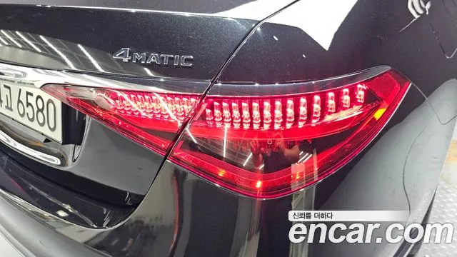 Mercedes-Benz S-Class — Фото автомобиля 19