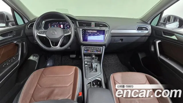 Volkswagen Tiguan — Фото автомобиля 7