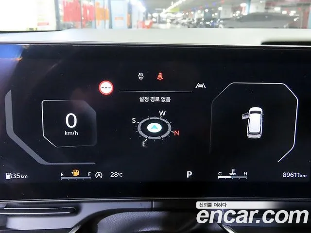 Kia Carnival Generation 4 — Фото автомобиля 9
