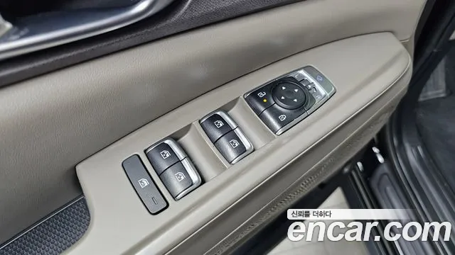 Kia Carnival 4th Gen — Фото автомобиля 30