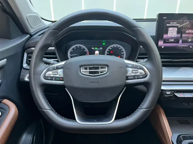 Geely Vision X6 — Фото автомобиля 7