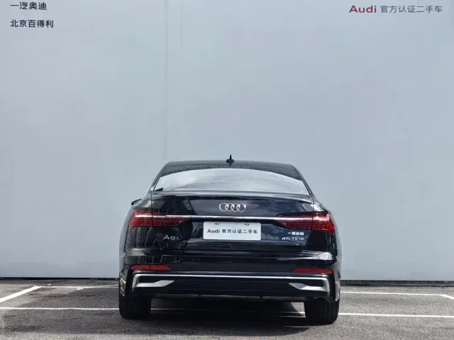 Audi A6L — Фото автомобиля 14