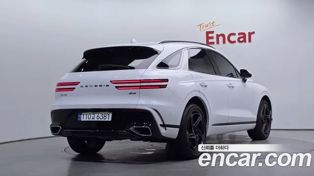 Genesis GV70 2.5T Бензин AWD — Фото автомобиля 2