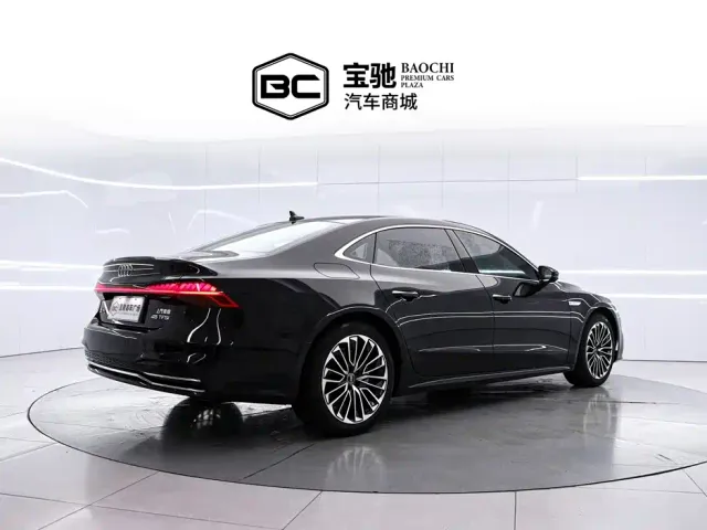 Audi A7L — Фото автомобиля 3