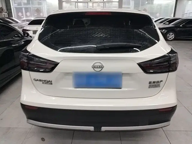 Nissan Qashqai — Фото автомобиля 5