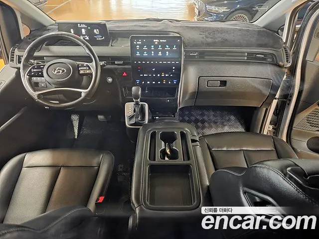 Hyundai Staria — Фото автомобиля 8