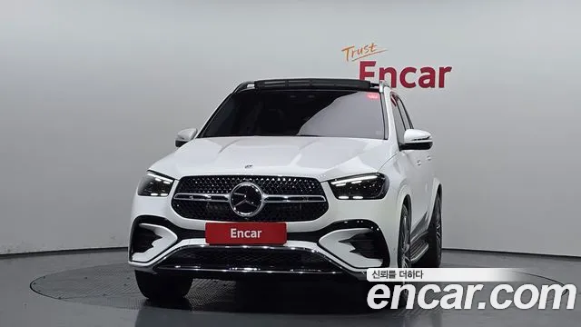 Mercedes-Benz GLE-Class — Фото автомобиля 3