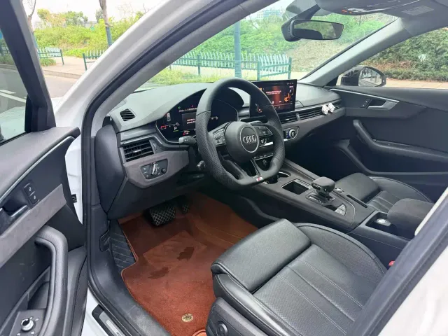 Audi A4L — Фото автомобиля 4