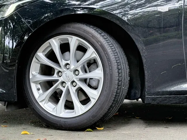 Cadillac CT5 — Фото автомобиля 13