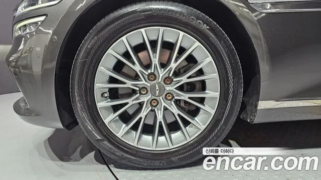Genesis G80 RG3 — Фото автомобиля 5