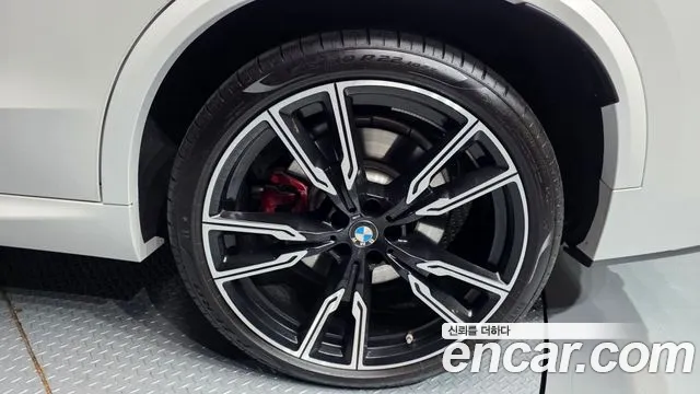 BMW X5 — Фото автомобиля 13