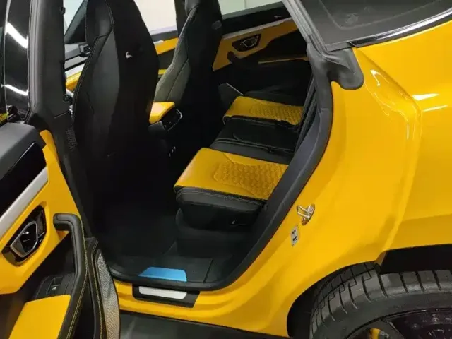 Lamborghini Urus — Фото автомобиля 7